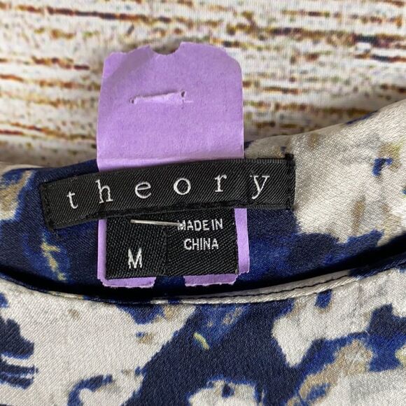 THEORY Celia Floral Print Silk Blouse size M - Picture 6 of 7